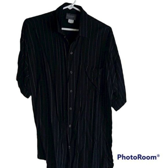 Triumph Men's Dress Shirt Navy and Cream Size Medium - Picture 1 of 7